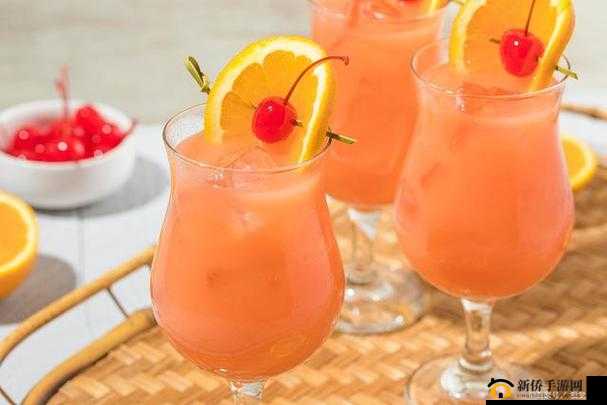 草莓丝瓜芭乐鸭脖奶茶，口感丰富令人回味无穷