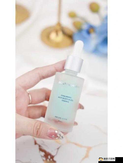 久久一区二区三区精华液介绍：持久滋润，呵护肌肤