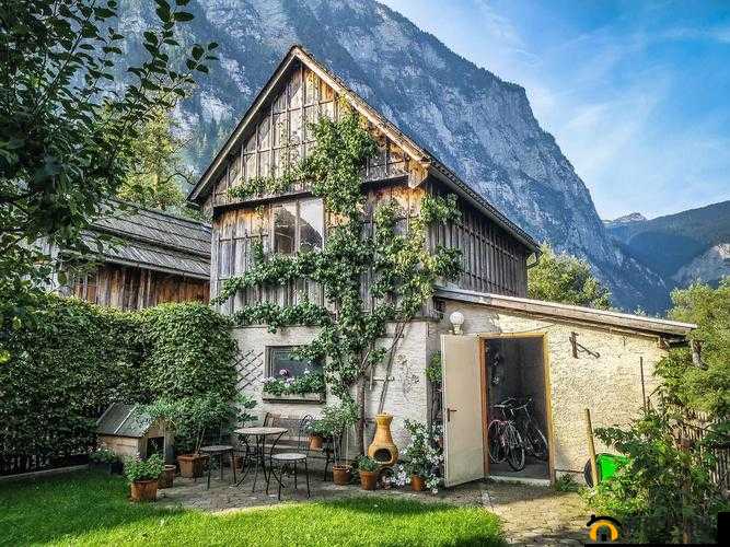 欧洲田园风光：悠然乡村生活的温馨截图预览