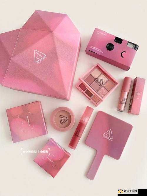 3ce 鍥涜壊鎴愪汉：美妆新潮流