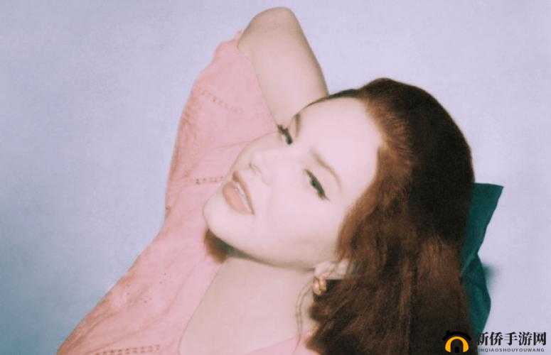 欧美致敬很多经典的黑白 MV ：魅力重现