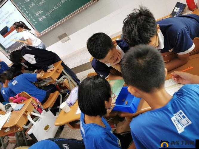 ：生物课上，全班同学面前的高 C 体验