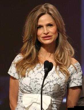 外国老女人的神秘经历：OO 背后的故事