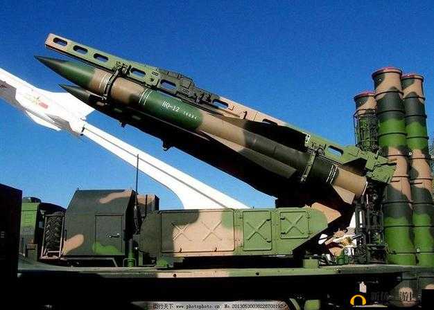 末发育娇小者遭偷窥：隐秘窥视行为曝光