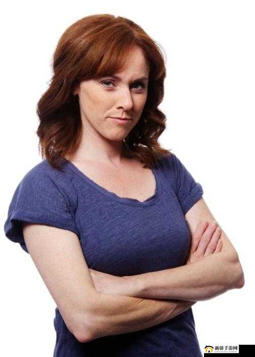 Hennessy 女 rapper 超清晰色彩度展现独特魅力