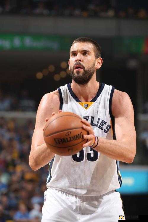 最强 NBA 中 S 级中锋球星马克加索尔的实力表现与特点解析