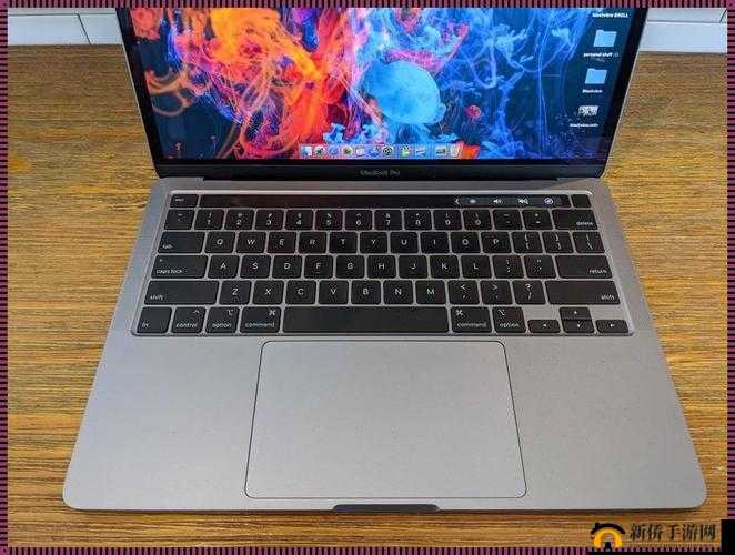 十九岁MacBookPro 高清完整版：全新体验之旅