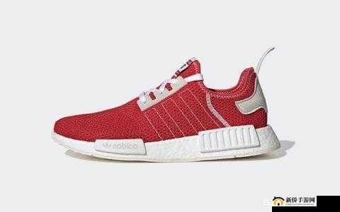 YEEZY380 蜜桃粉满天：时尚新宠来袭