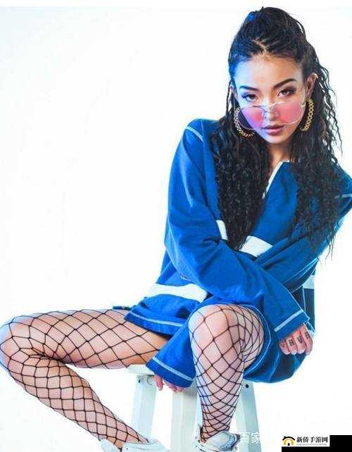 中国大陆女 rapper18 岁仙：闪耀嘻哈新势力