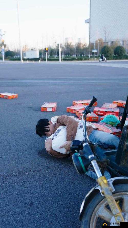 疯狂梗传之撞车风云帮强哥降低赔偿金的详细攻略与技巧分享
