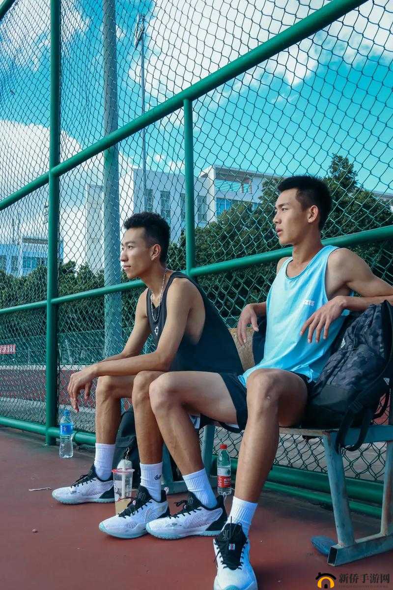 体育生给体育生口：热血青春的拼搏与成长