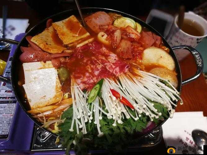 爆炒通感双胞胎小狗：独特奇妙的美食体验