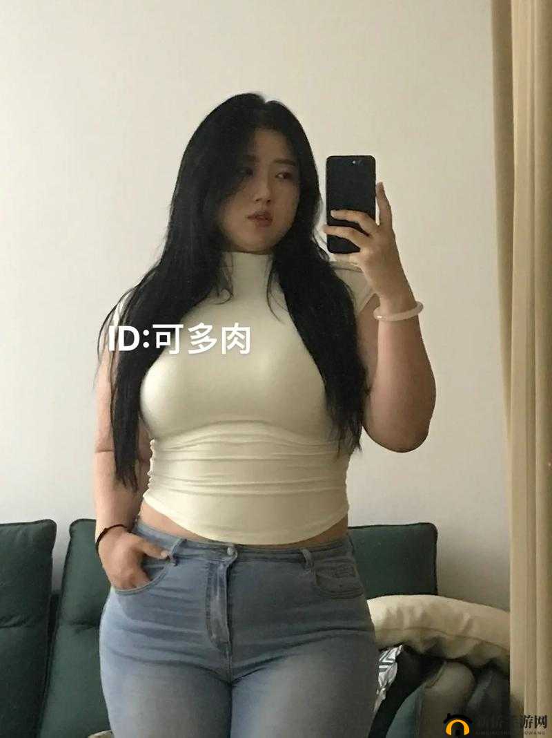 洗澡时的 BBwBBwBBwBBW 毛：探索身体的自然之美