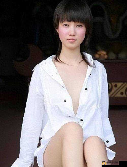 玉门微张：张筱雨大胆写真引发争议