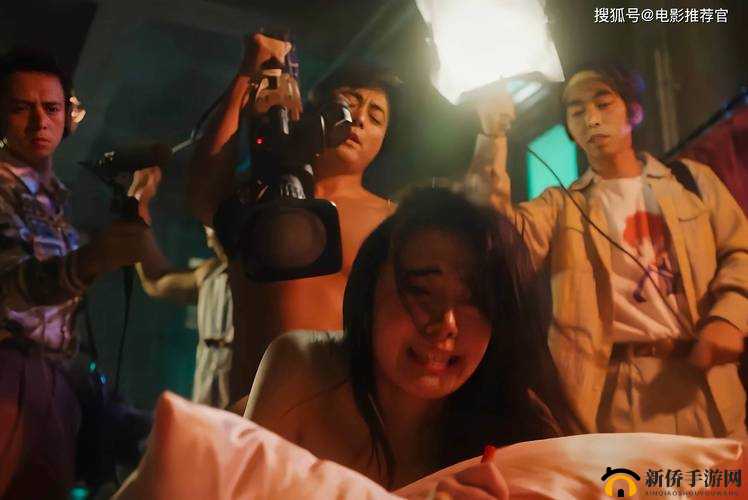群体交乱之放荡娇妻：探索人性的边缘