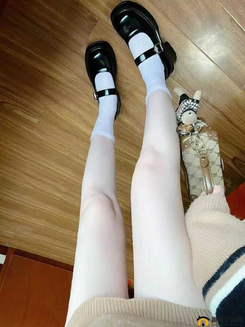 为什么腿分的越开男生越爽？——专家解读