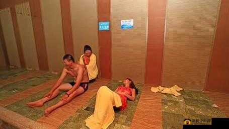 搓澡工和搓澡工 Gay2024：浴室里的别样人生