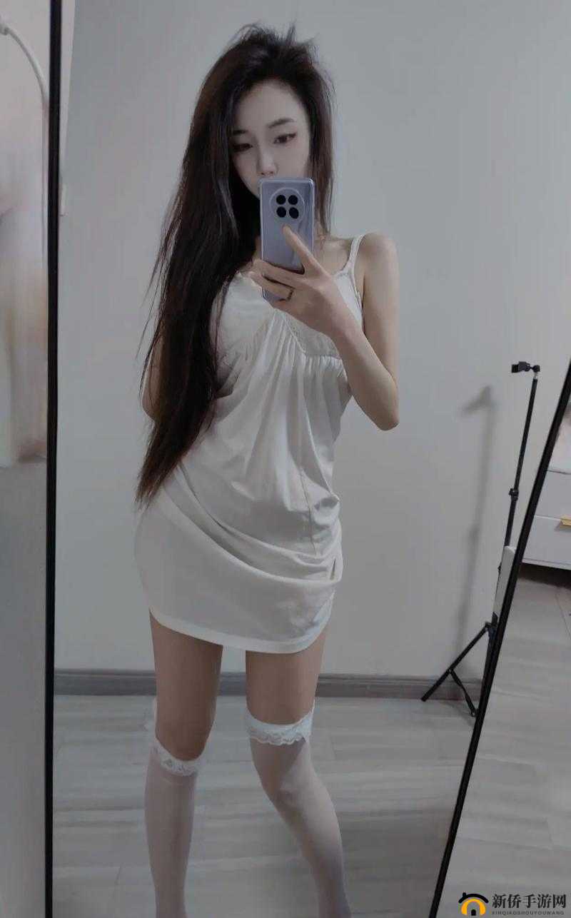 性饥渴少妇 XXXⅩOOOO 网站：满足你对完整欲望的探索