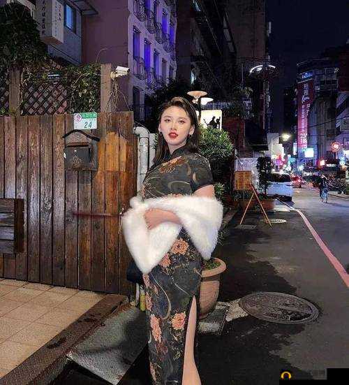 最新流出海角社区小哥强奸少妇邻居封神之爽：不堪入目的扭曲行径