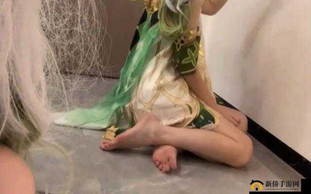 纳西妲腿法娴熟，脚法选择令人惊叹：揭秘她的独特技巧