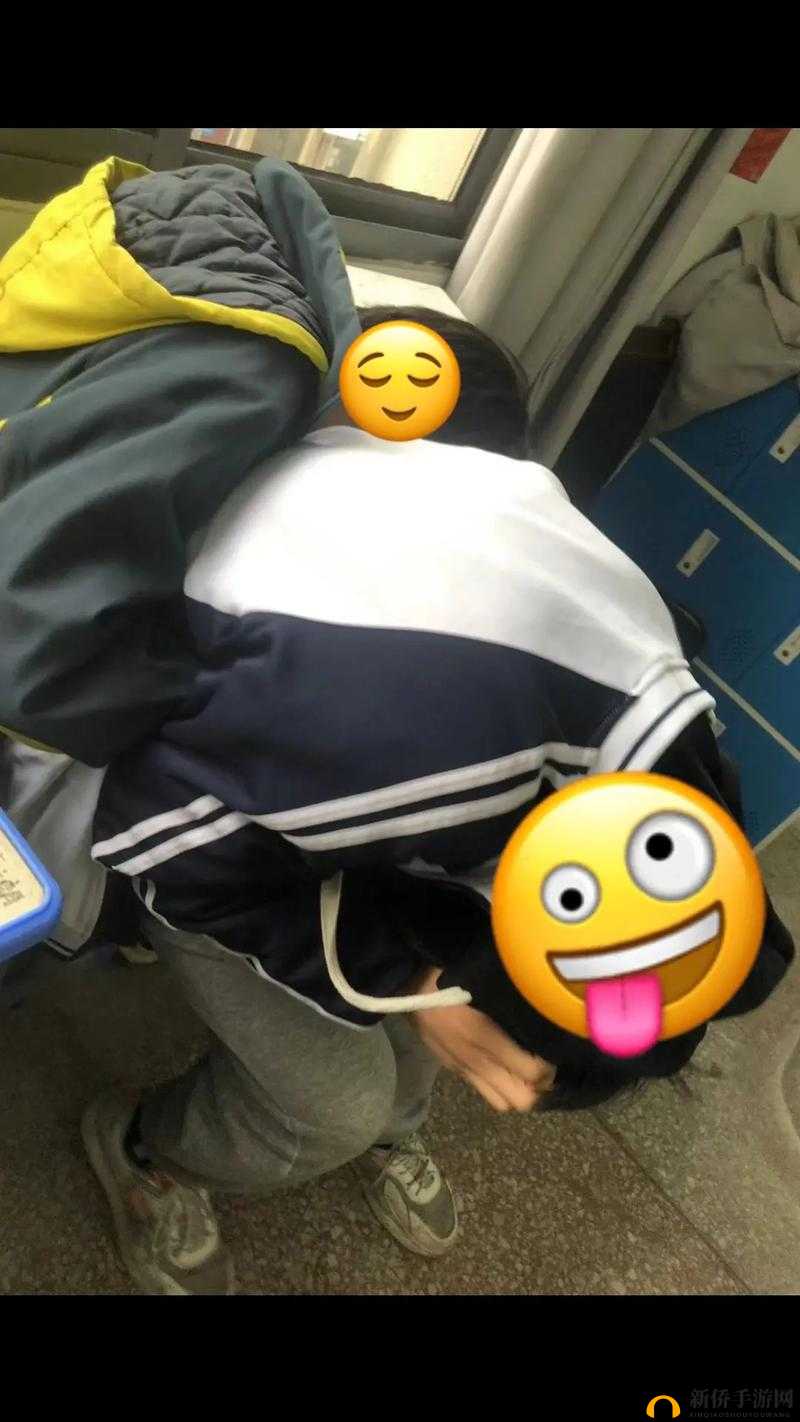 班里男生扒我衣服：一场令人震惊的遭遇